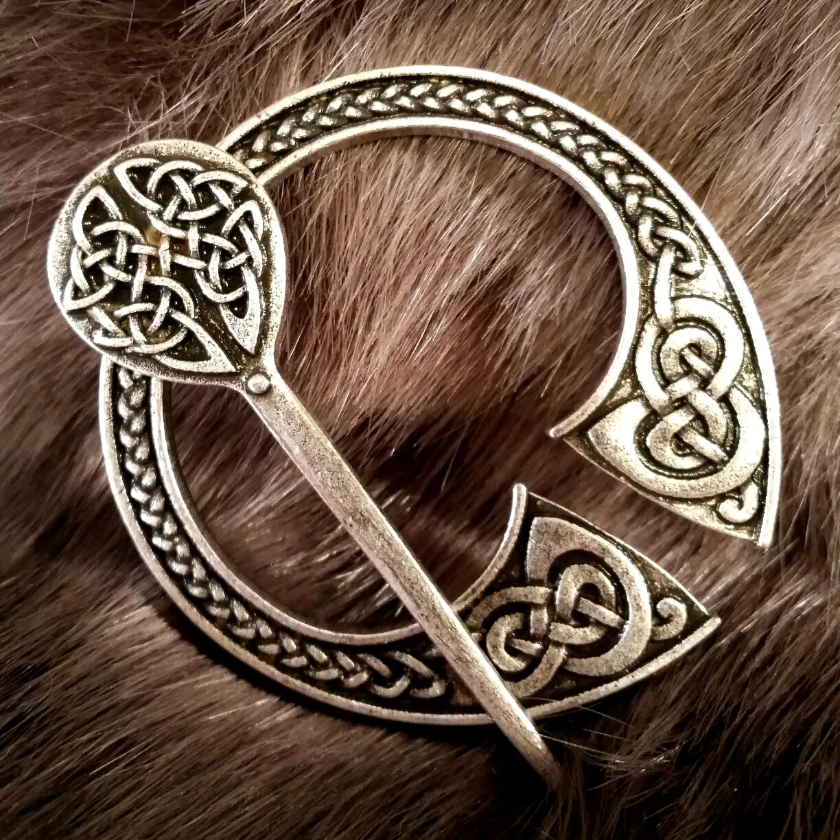 Celtic Cloak Pin Brooch Penannular Silver Knot Work Viking Style