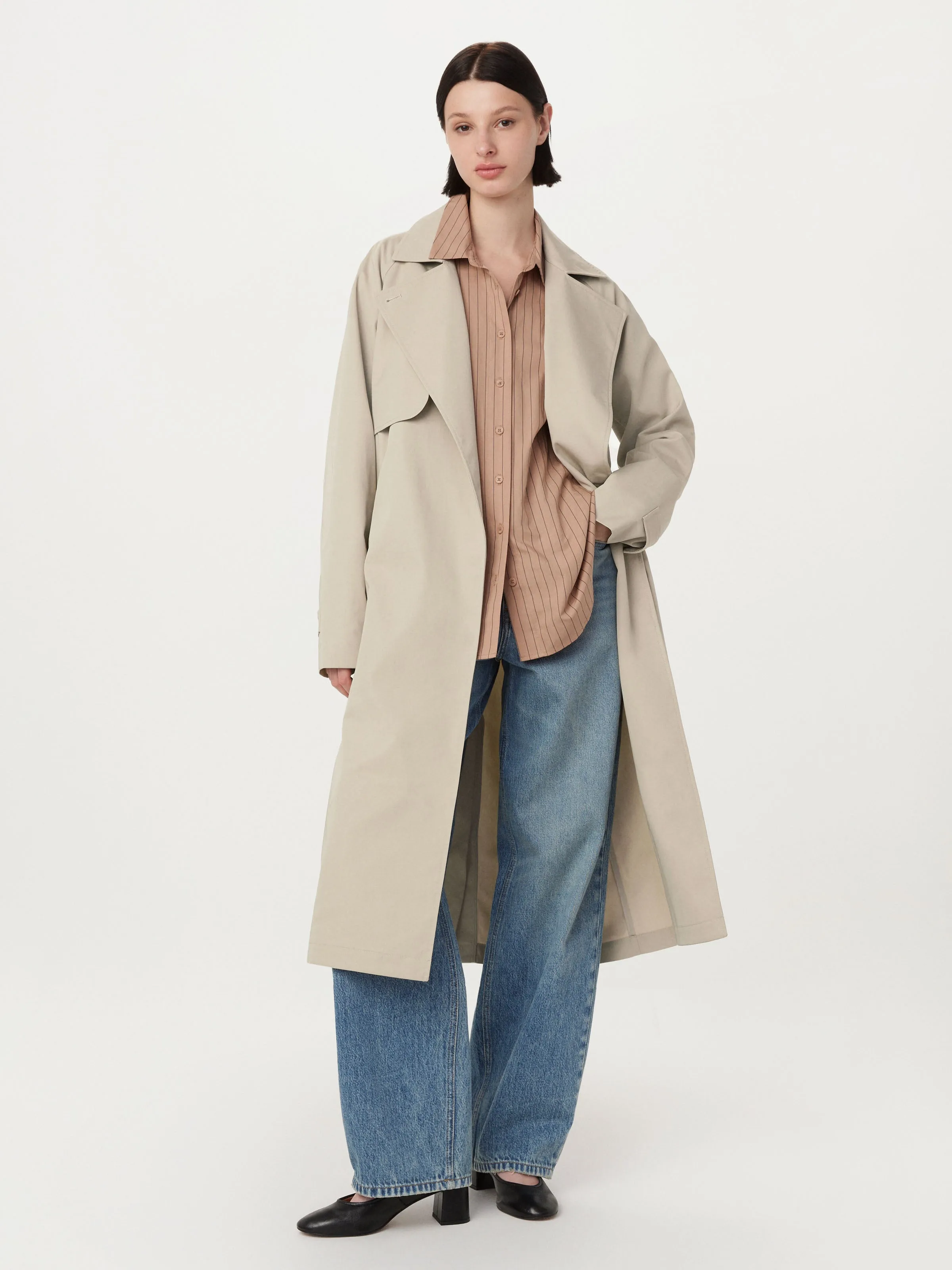 The Long Trench Coat in Light Beige