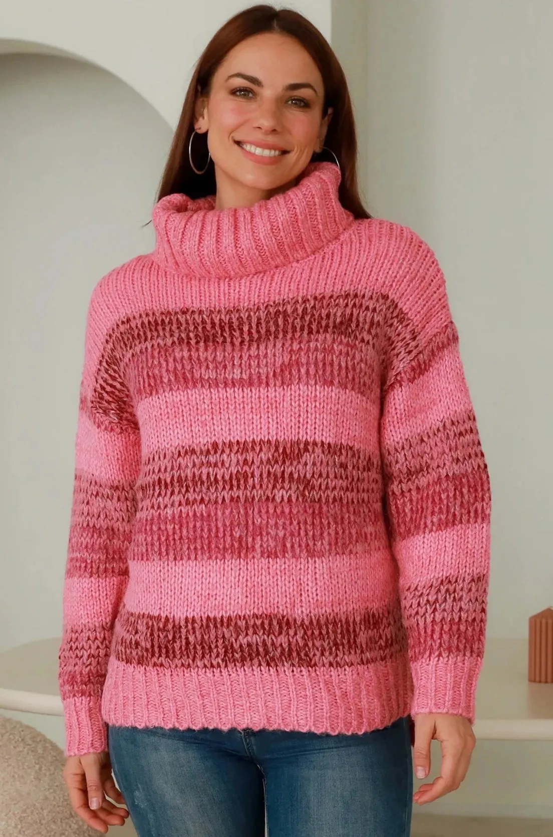 VENUS ROLL NECK KNIT PINK