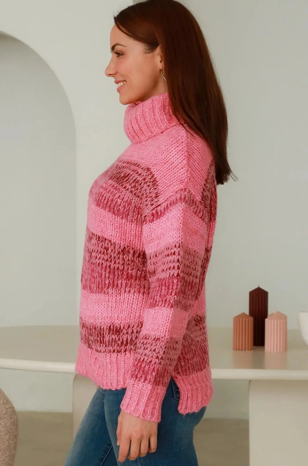 VENUS ROLL NECK KNIT PINK