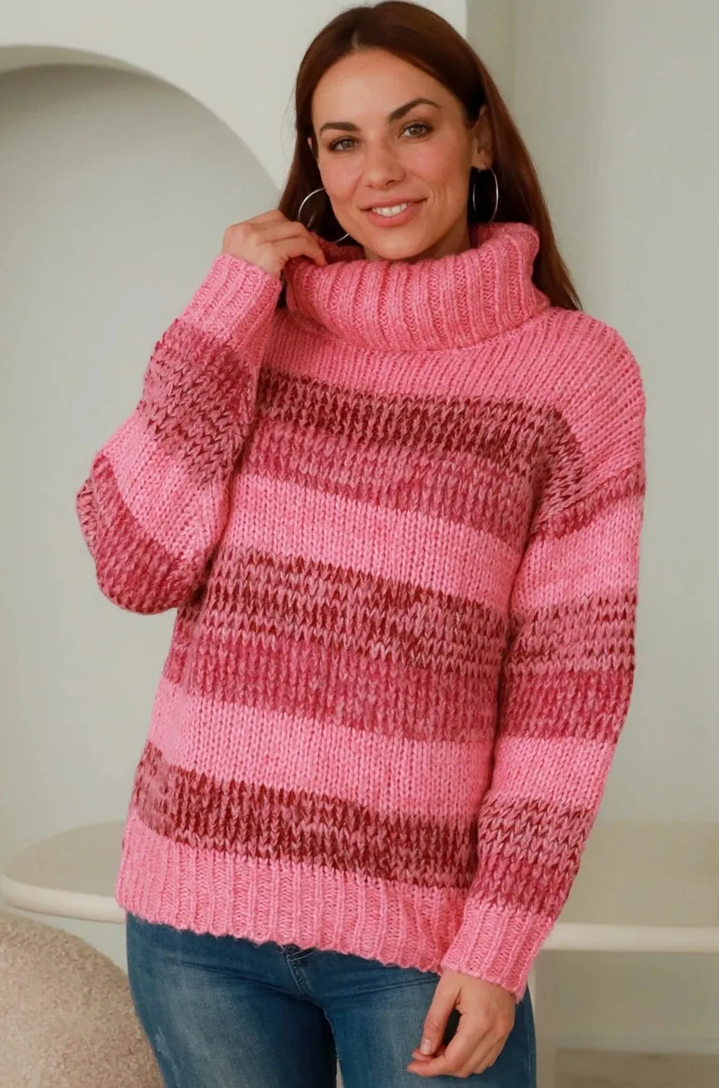 VENUS ROLL NECK KNIT PINK