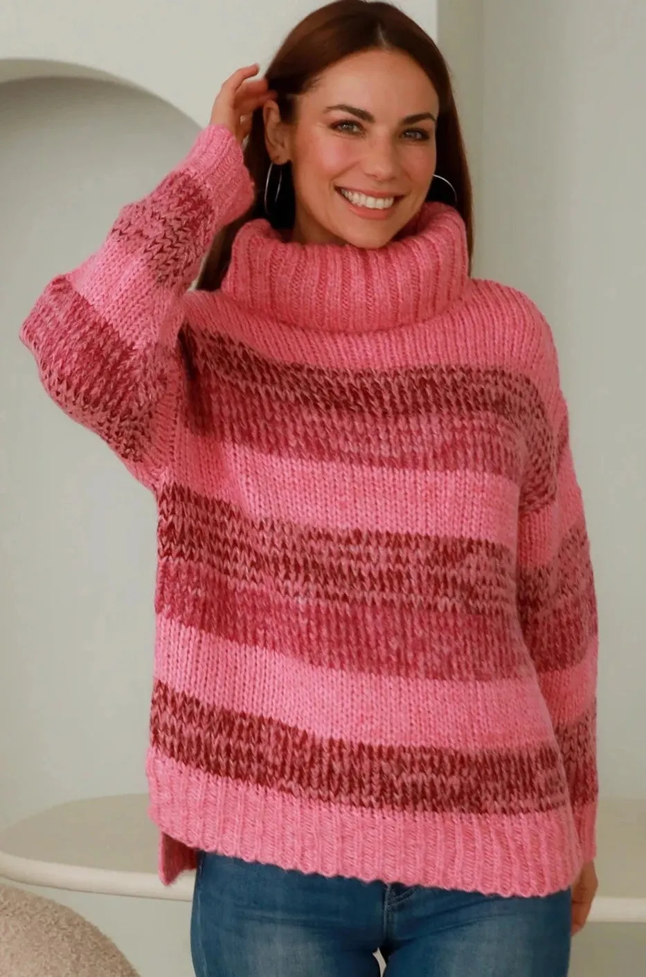 VENUS ROLL NECK KNIT PINK