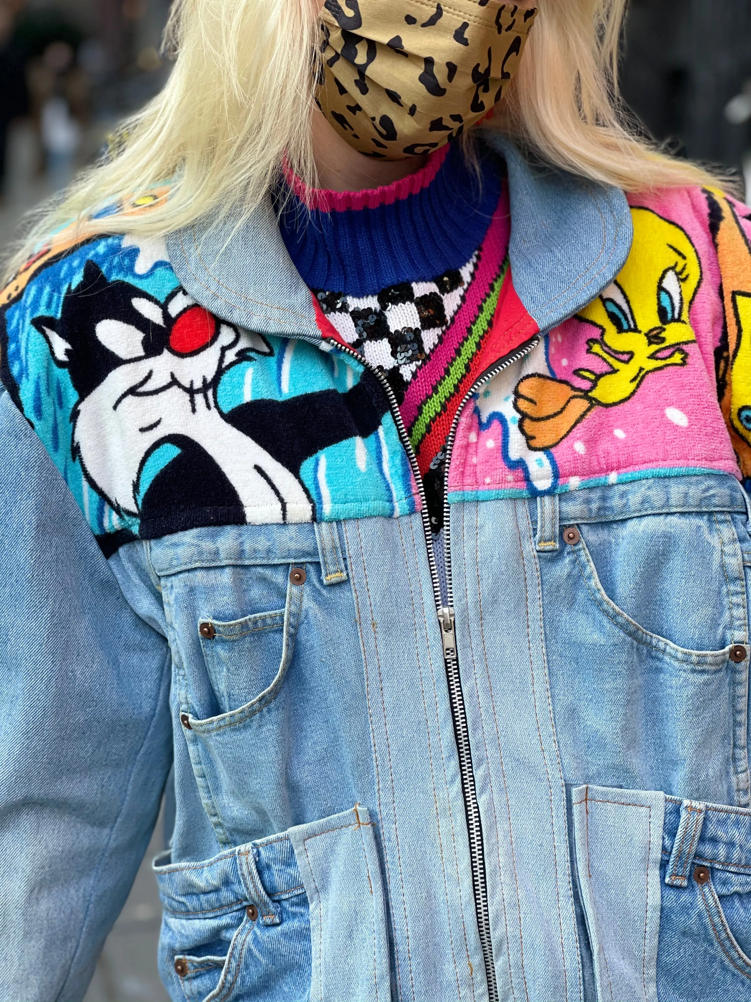 Vintage 80s Patchwork Bugs Bunny Looney Tunes Jean Jacket