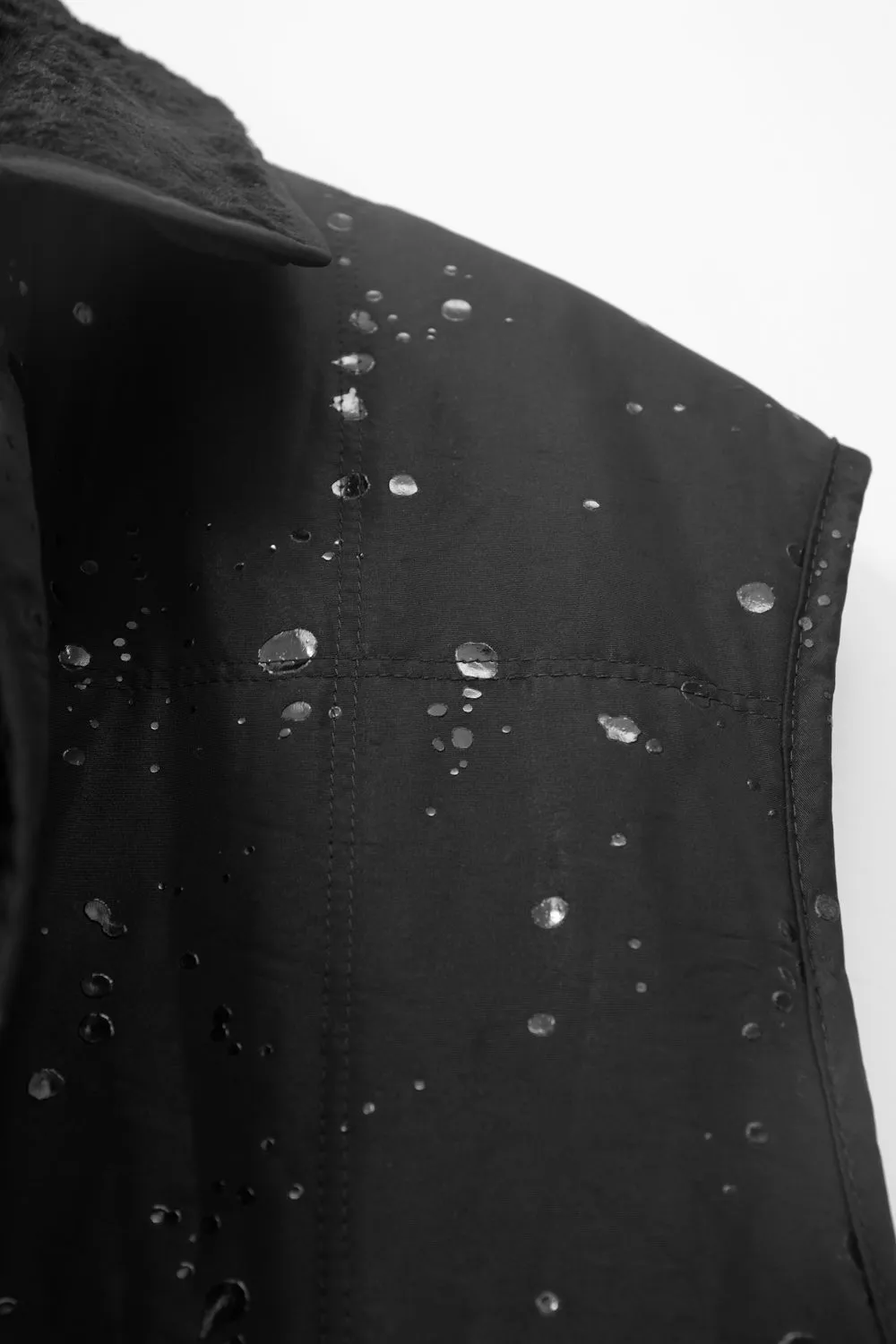 WATER DROPS WARM BLACK VINTAGE VEST