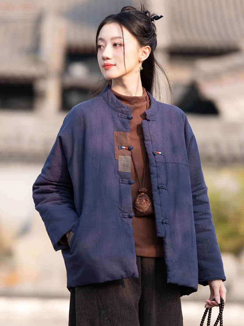 Women's Vintage Comfort and Style Disc Button Coat